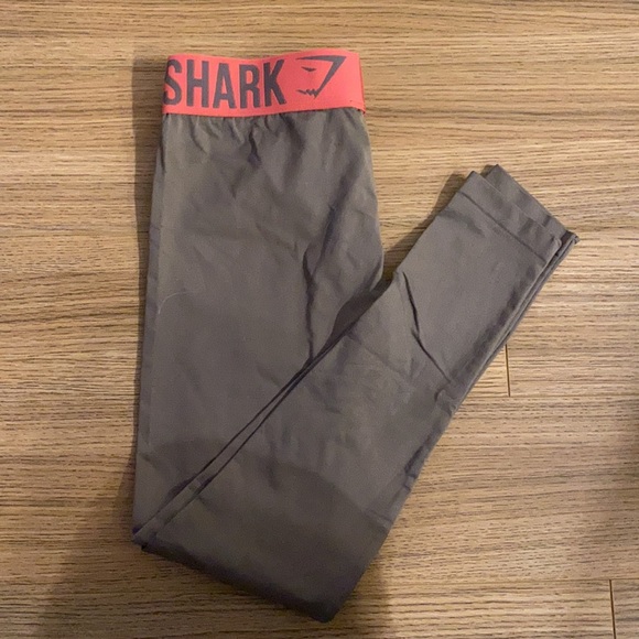 Gymshark leggings - Picture 2 of 3